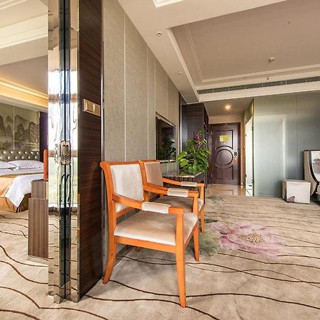 Vienna International Hotel Shenzhen Longgang Lilang Eksteriør billede